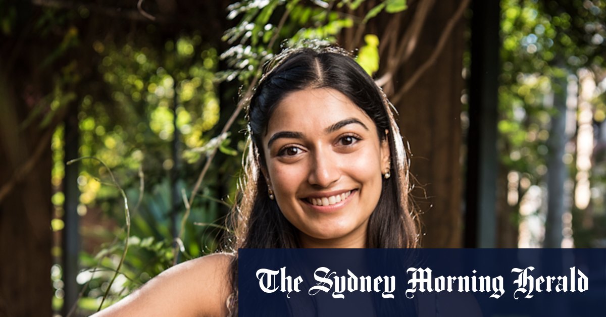 Theatre: Shubshri Kandiah stars as Cinderella at Melbourne's Regent Theatre - Vimarsana News