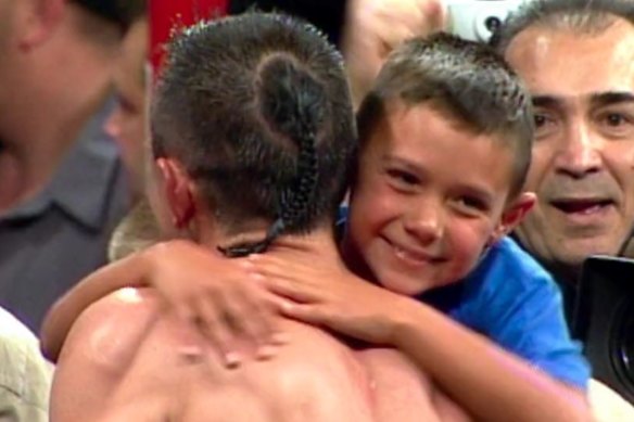 Tim Tszyu at ringside for dad Kostya's fight with Jesse James Leija in 2003 - the only fight Tim was ringside for.