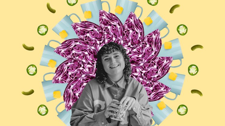 smh.com.au - Nicole Economos - Tea and a Caramello Koala: A dietitian gives a blunt assessment of this artist's diet