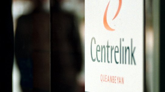 After chasing Centrelink debts, Human Services cuts jobs in focus area