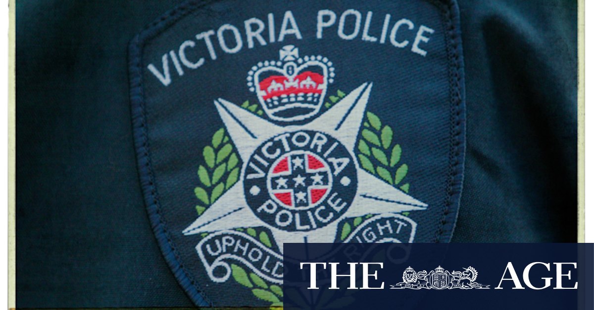 Victoria Police detective sergeant faces charges, has his name suppressed - Vimarsana News