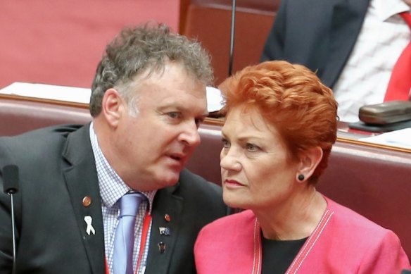 Rod Culleton and One Nation leader Pauline Hanson in Parliament in 2016. 