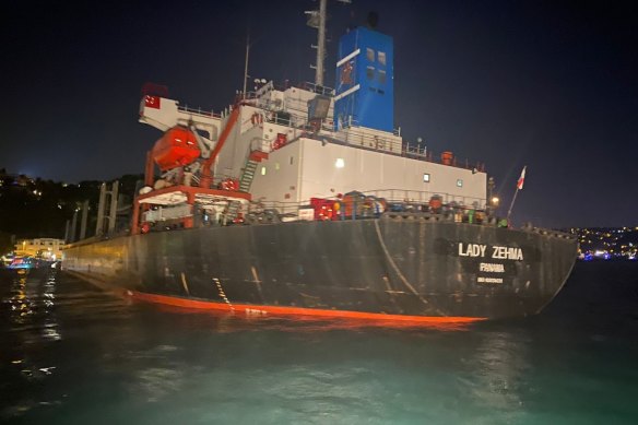 The 173-meter “Lady Zehma” has drifted aground in the Turkey’s Bosphorus strait, halting shipping through Istanbul.