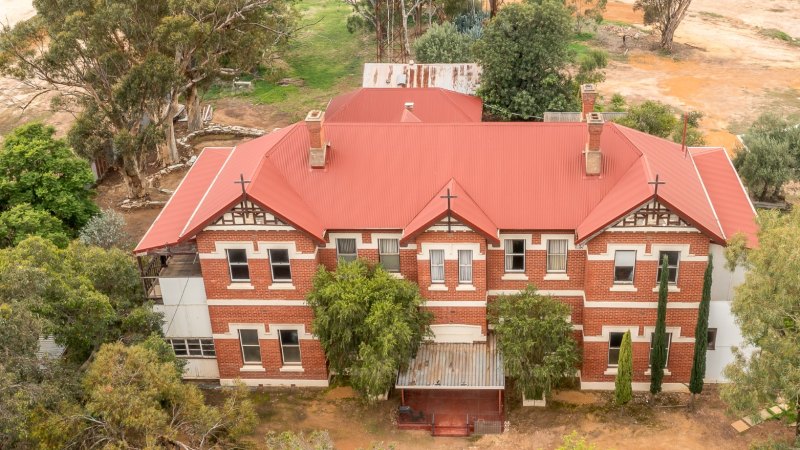 Colossal convent hits the market and it costs less than Perth’s median house price