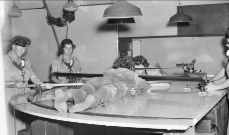 Australian Women's Army Service personnel in the North Fort Plotting Room in 1944.