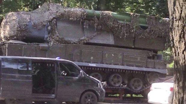 An image of Buk-Telar missile launching system probably taken on July 17, 2014, in the town of Makeevka, Ukraine. The JIT presumes that the picture contains the BUK-Telar responsible for downing MH17. 