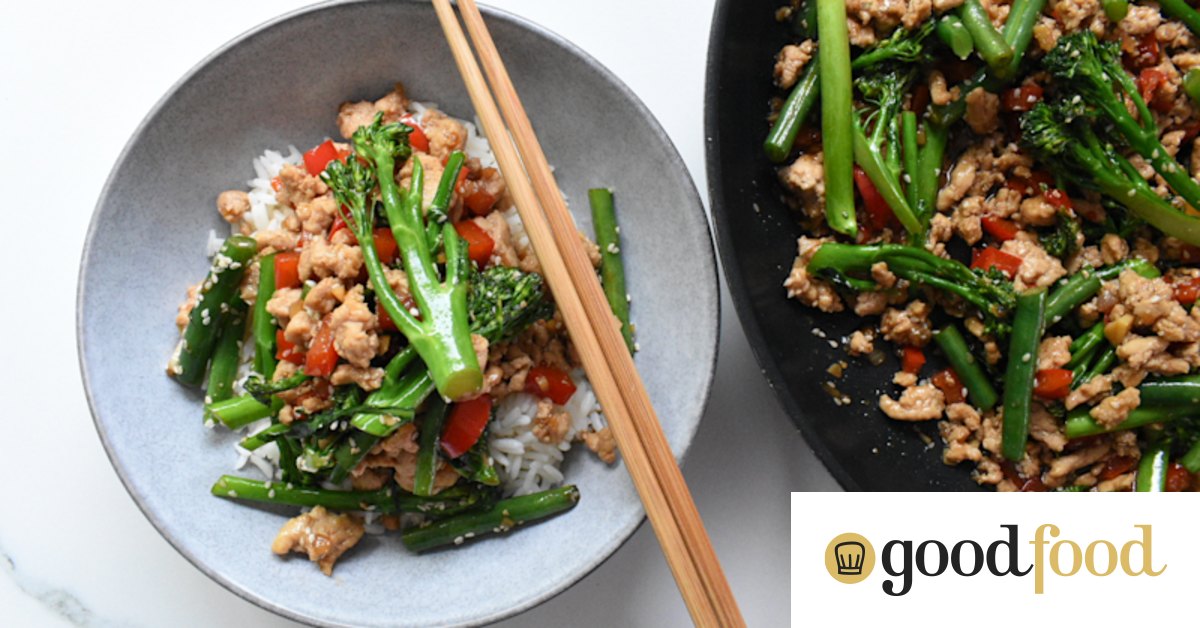 Sticky chicken with capsicum and greens