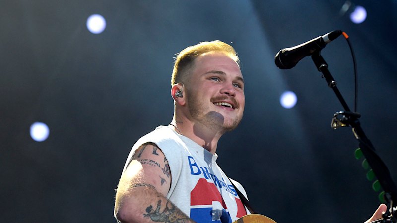 Country artist breaks Gillette Stadium attendance record while wearing ‘Free Palestine’ shirt
