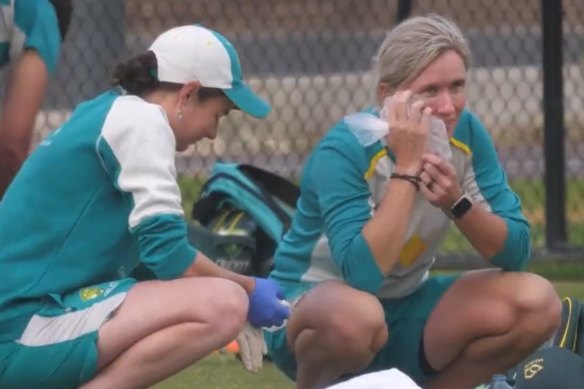 Australian batter Beth Mooney is set to line up for Australia just ten days after jaw surgery. 