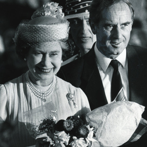 John Cain greets the Queen at Tullamarine in March 1986.