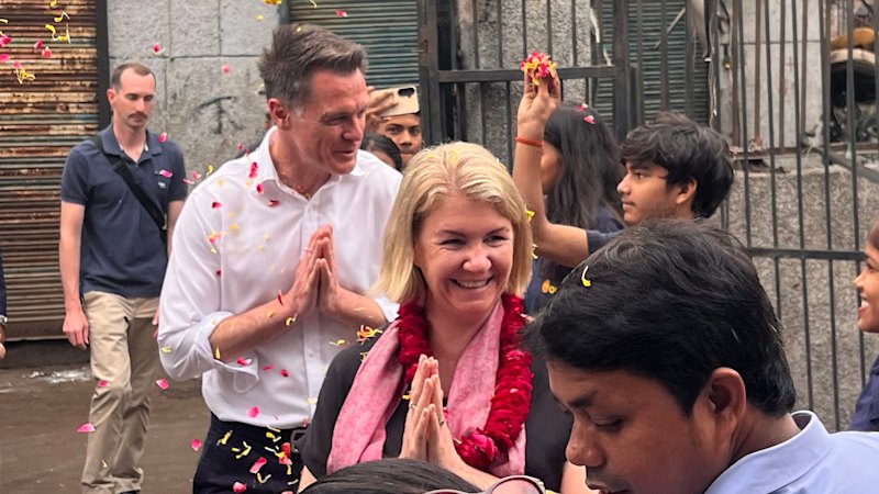Premier Chris Minns tours India as immigration and student numbers debates continue