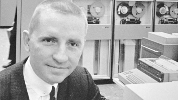 After starting with IBM in 1955, Perot created his own company in 1962, thanks to $US1,000 from his wife. 