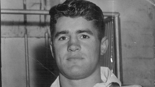 Dick Tooth leaves a 'tremendous legacy', says his friend and fellow surgeon Merv Cross.