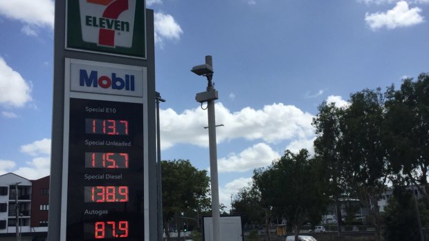 Fuel prices sink before Christmas to as low as $1.13 per litre