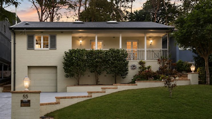 smh.com.au - Carmen Forward - First home buyers pay $2.33m for north shore house with a gazebo