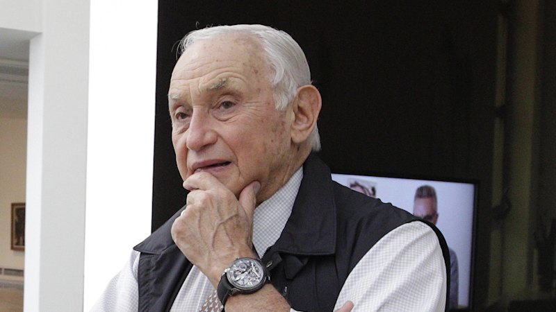 Les Wexner says he was duped by Jeffrey Epstein
