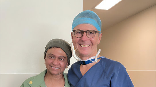Dr Chamari Jayawardena with Mater’s Dr Lewis Perrin.