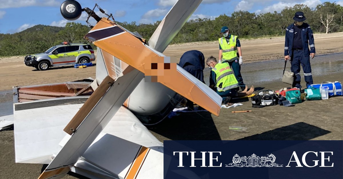 Passenger killed, pilot injured in plane crash on Queensland beach - Vimarsana News