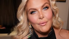 Ellen Malone (@AskEllenBeauty) demonstrating the power of a pop of yellow gold on blue eyes.