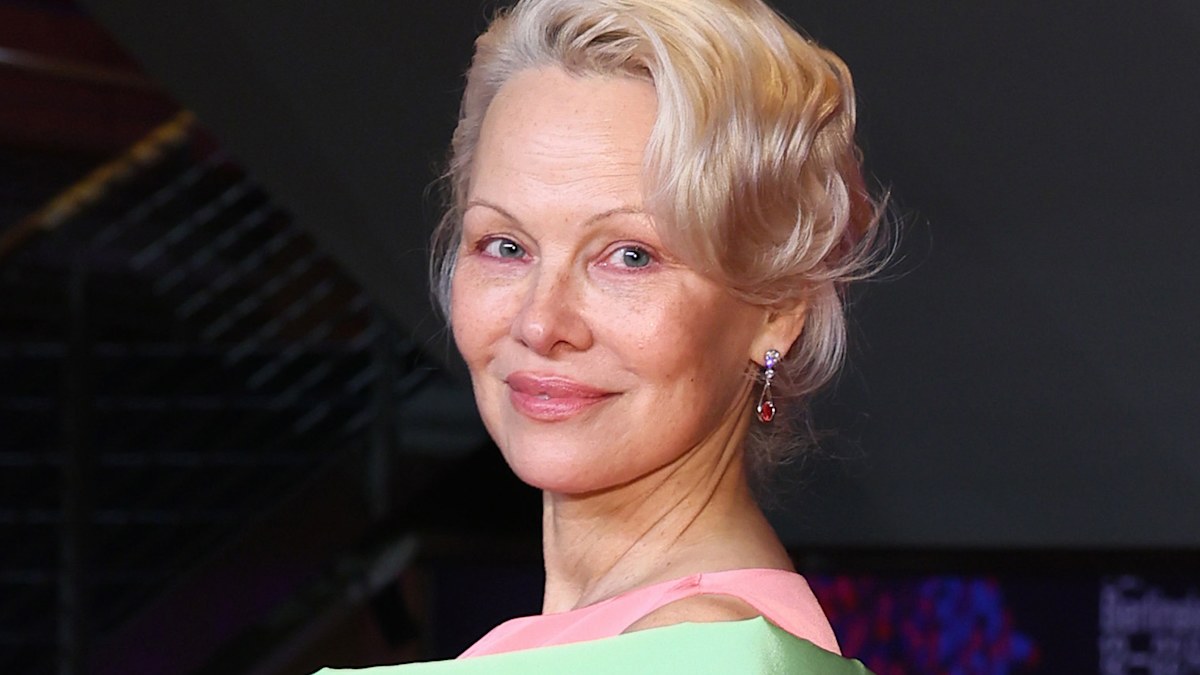 Pamela Anderson's hepatitis C diagnosis ‘was a death sentence'