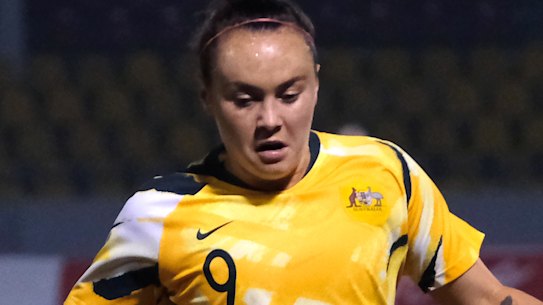 Matildas star Caitlin Foord will be quarantined for 14 days upon her return to England, coach Ante Milicic says.