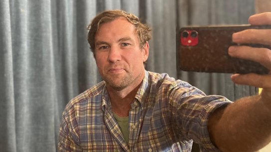 Rocky Elsom shares a selfie of himself, whereabouts undisclosed.