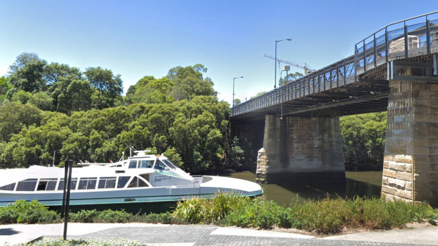 A street view of Gasworks Bridge at Parramatta.