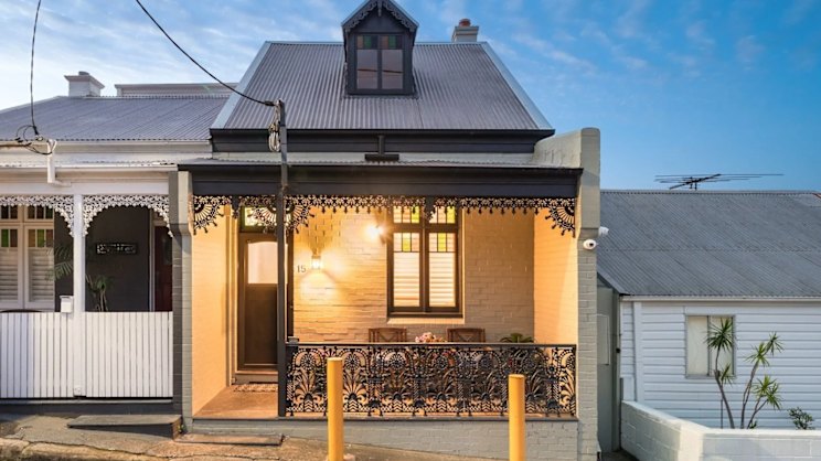 smh.com.au - Carmen Forward - Inner west local gets a $100,000 discount on $2 million semi