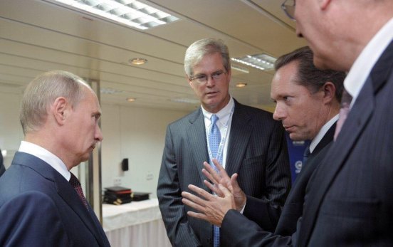 Glenn Waller, the Australian who taught Tillerson about Russia, talking to Vladimir Putin.