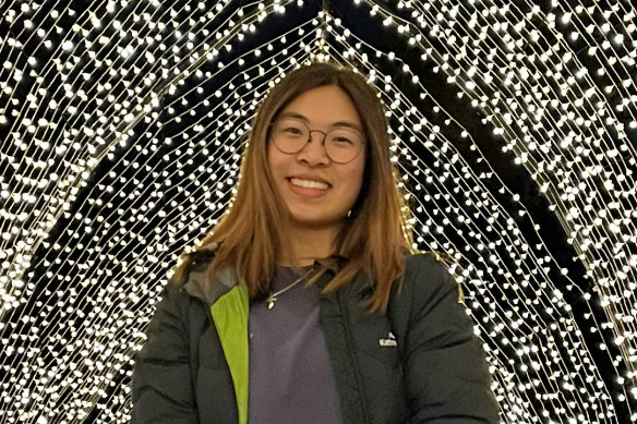 VCE high achiever of 2021 Rachel Tan says the key to success is to do practice exams, read assessors’ reports and be consistent.