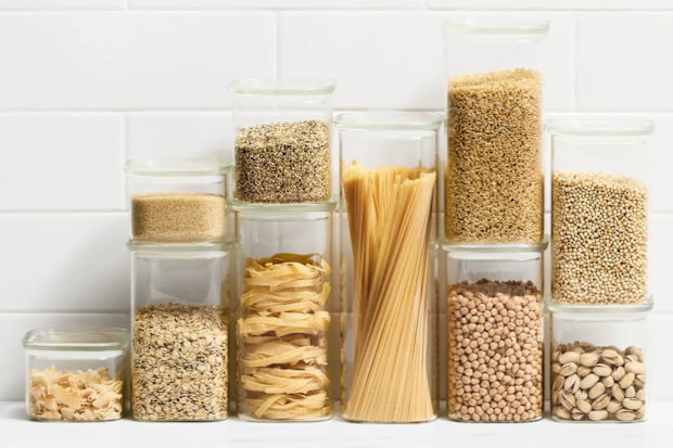 Kitchen Pro bpa-free container set. 