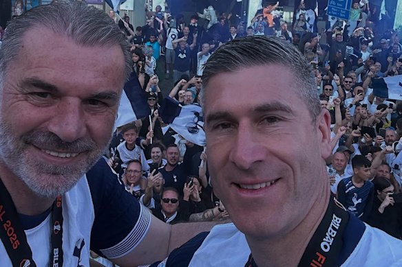 Nick Montgomery (right) with Ange Postecoglou.