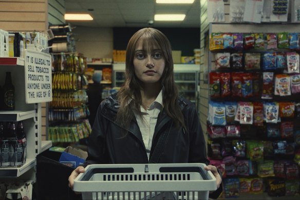 Ella Purnell as Rhiannon, a wallflower-turned-killer in <i>Sweetpea</i>.