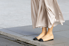 Chanel ballerinas in the wild.