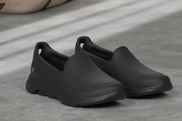 Skechers sneakers