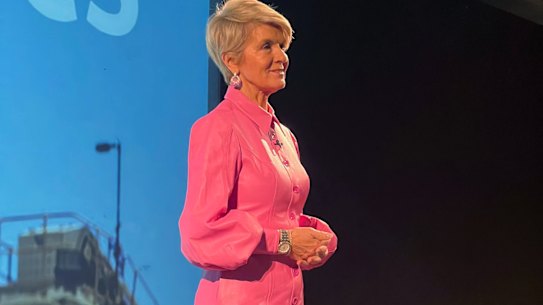 Julie Bishop continues to be a red carpet favourite