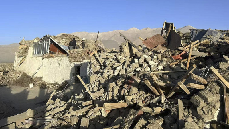 Powerful earthquake strikes Tibet, rattles Everest region