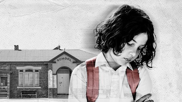 Primary school principals are concerned by an increase in childhood anxiety, but say previous methods of management are ineffective. 