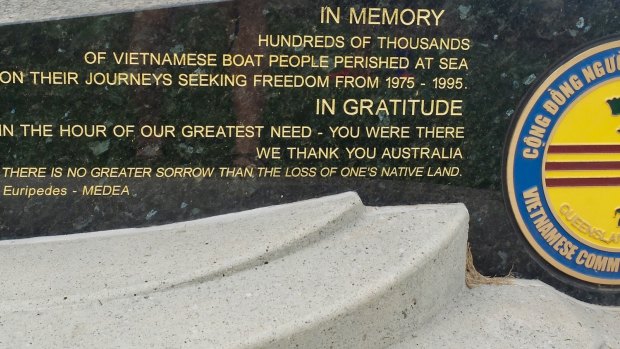 The inscription on the memorial.