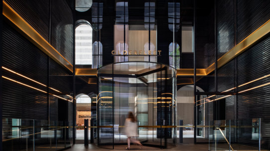 The vestibule in the Olderfleet building.