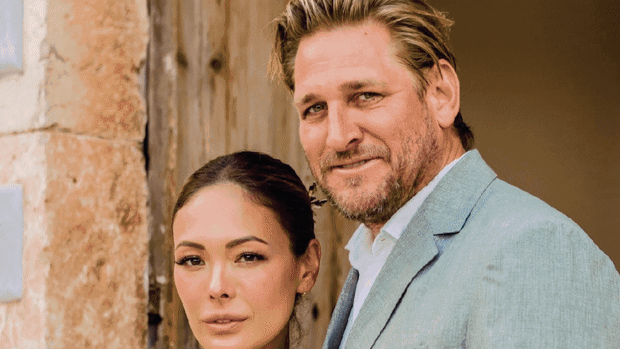 ‘I thought I had been stood up’: Curtis Stone on meeting his wife of 10 years