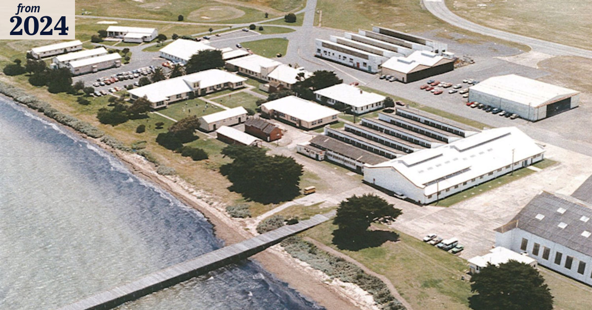 Point Cook RAAF base: Threat to demolish historic hangars at air force ...