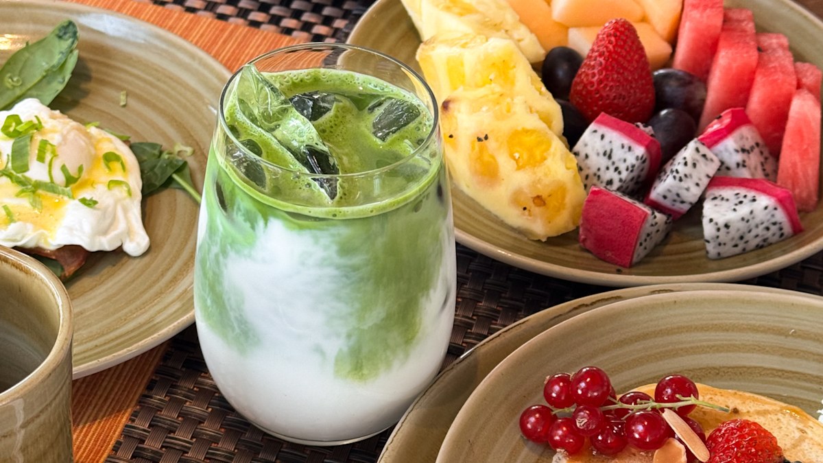 Foods and Drinks That Boost or Block Iron Absorption