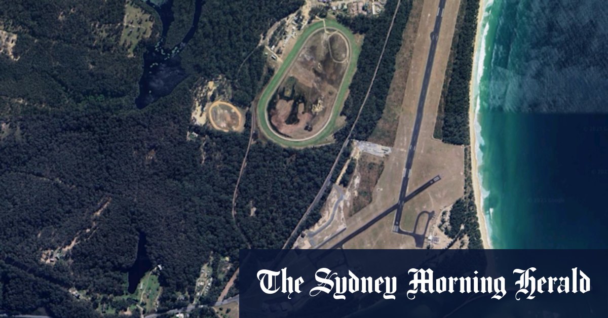 Man dead after skydiving plane crash