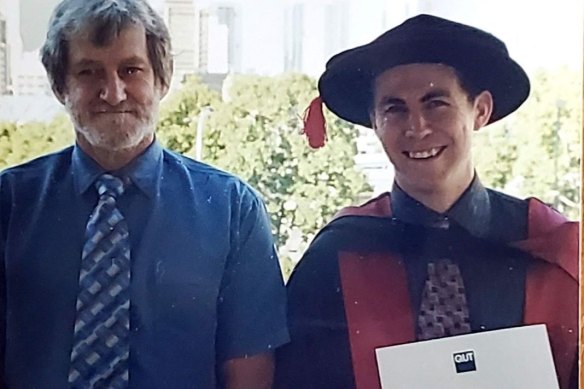 Gary and Daniel Timms after Daniel graduated with his PhD outlining the Bivacor design in 2005. Gary died six months later.