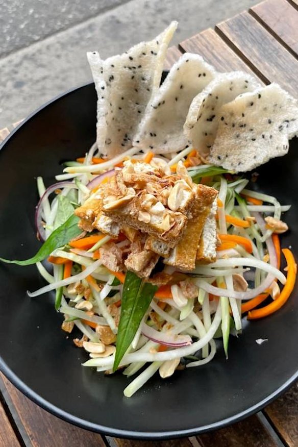 Green papaya salad.