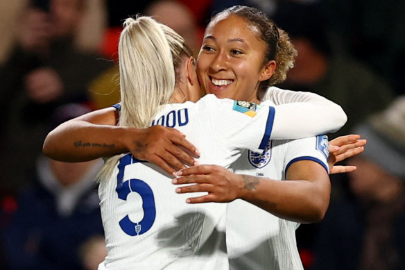 England’s Lauren James scored twice to help her side to a 6-1 victory over China.