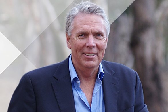 Victorian Nationals leader Peter Walsh wants the grand prix to go ahead.