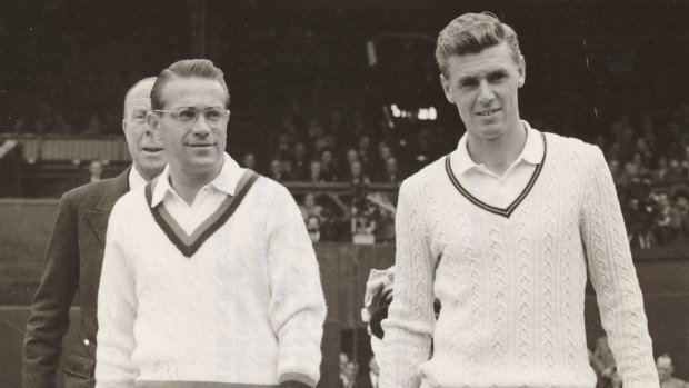 Frank Sedgman (right) before the 1952 Wimbledon final.