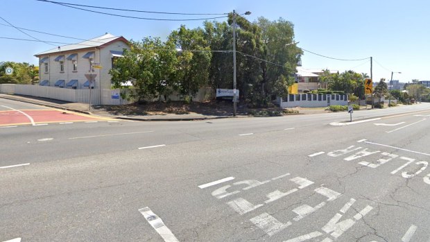 The Ipswich Road and Ponsonby Road intersection in Annerley will have traffic lights installed.